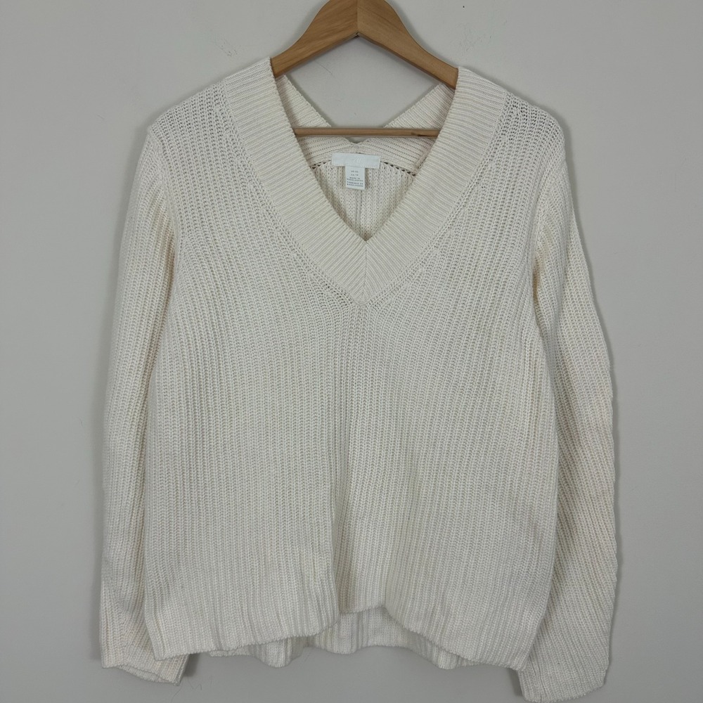 H&M Sweater Cream Ribbed Chunky Knit Minimalist Coastal Cozy V-Neck XS